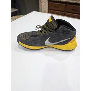 Nike KD Trey 5 III Men's Basketball Shoes Black/Yellow, Size 10
